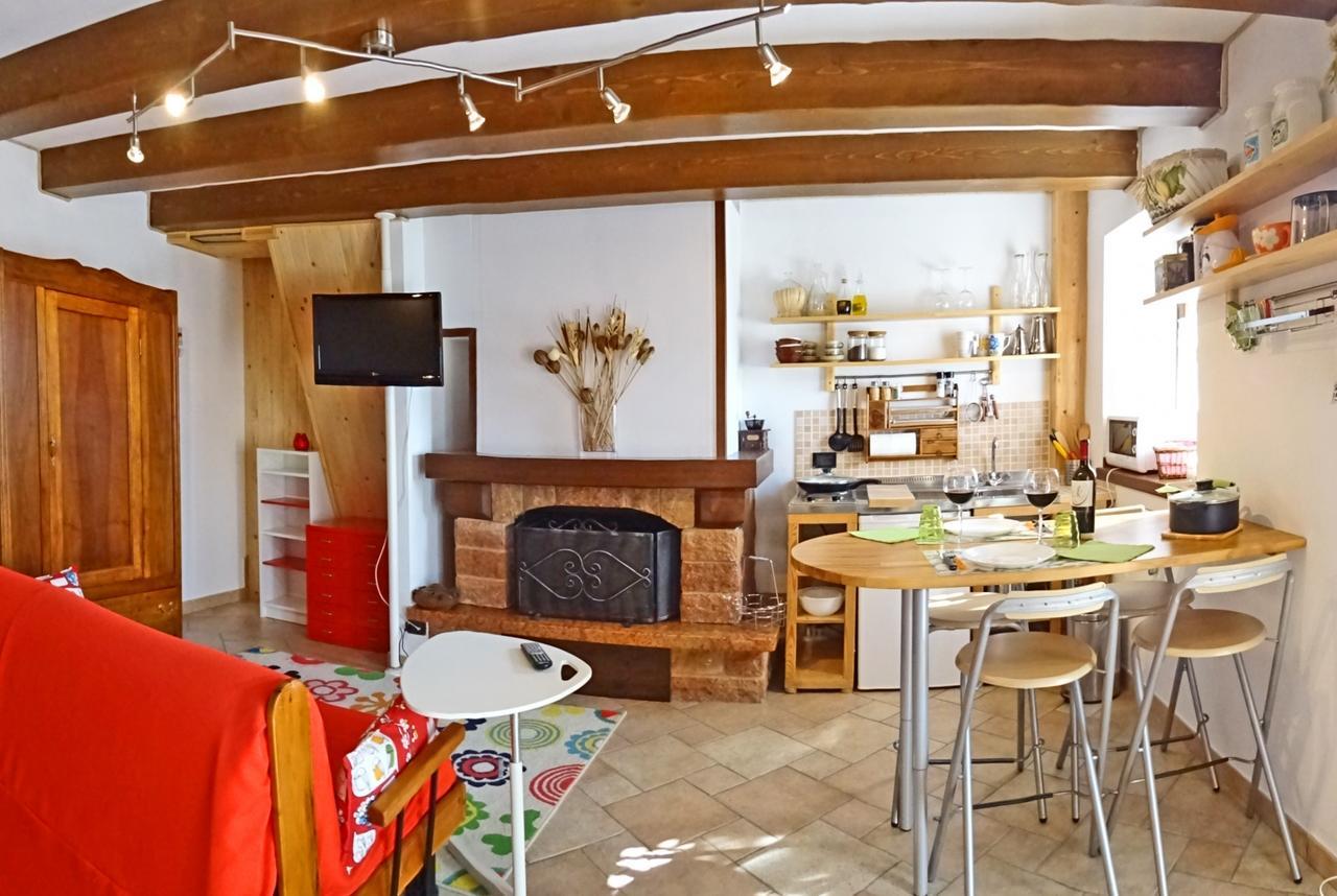 Casa Paola Holiday Studio By Gardadomusmea トレモージネ エクステリア 写真